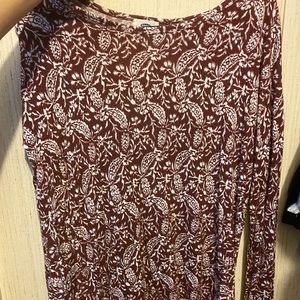 Soft detailed long sleeve